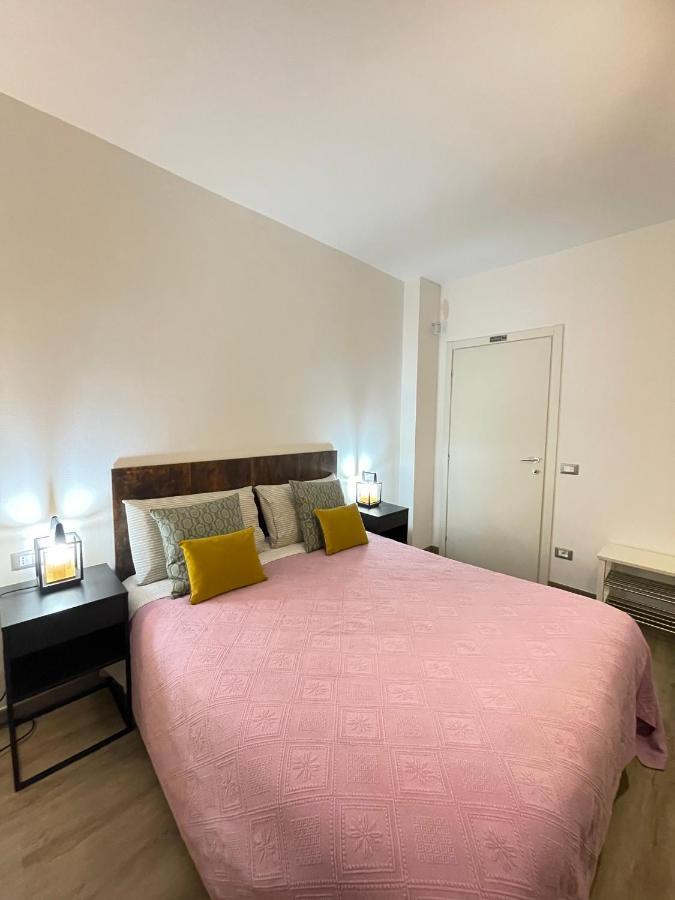 Smart Gold Apartment Luxury Central Bergamo Bagian luar foto
