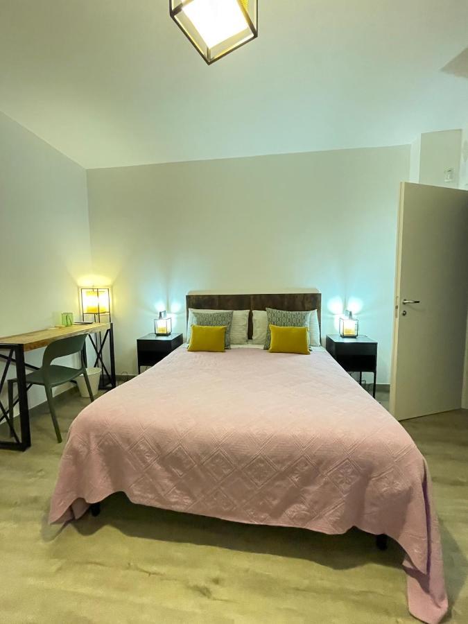 Smart Gold Apartment Luxury Central Bergamo Bagian luar foto