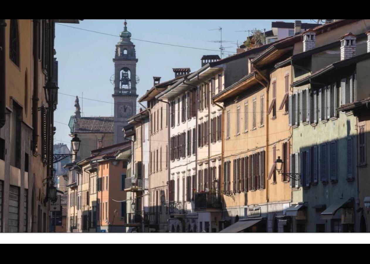 Smart Gold Apartment Luxury Central Bergamo Bagian luar foto