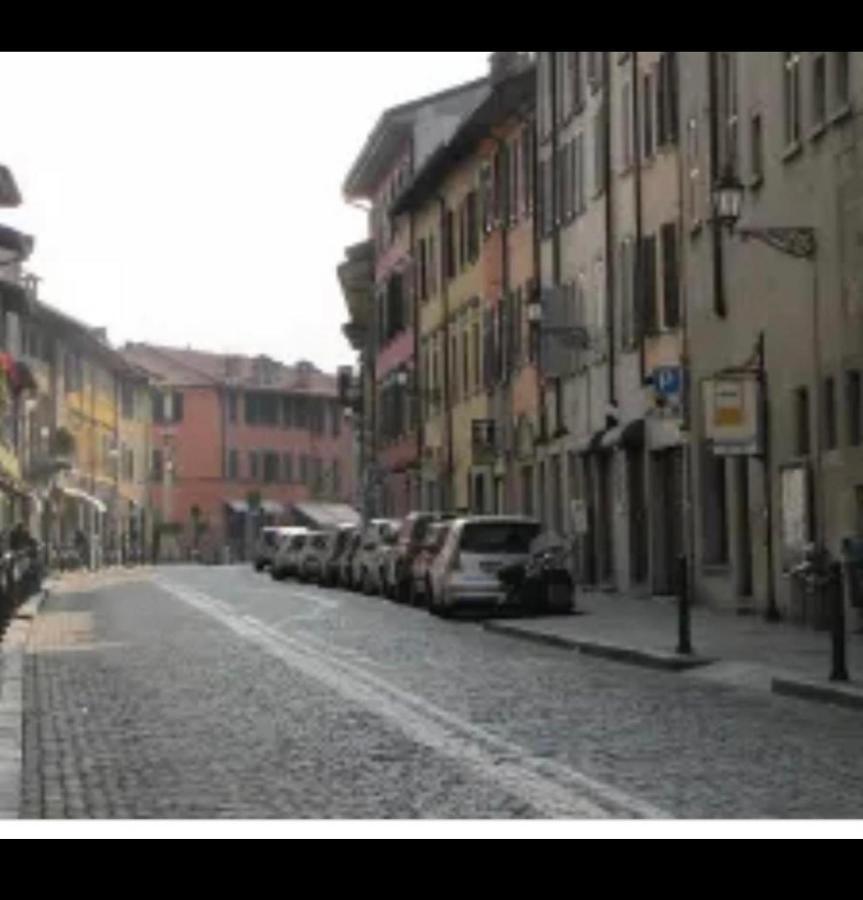 Smart Gold Apartment Luxury Central Bergamo Bagian luar foto